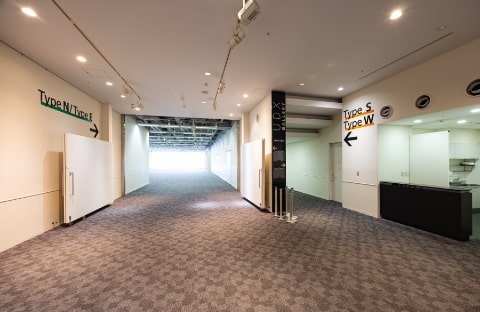 イベントホール E
